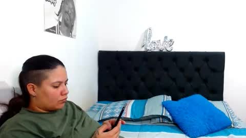 suzy_paz online show from April 12, 2026, 9:31 pm