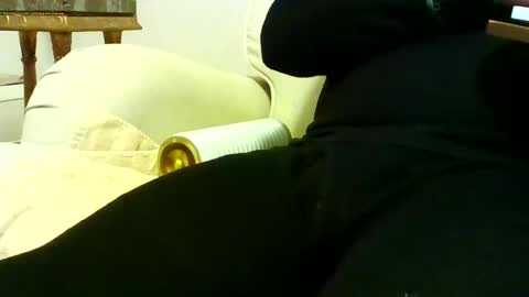 Snapshot of sven_eber chatting on February 7, 2025, 8:31 pm Peter online show from February 7, 2025, 8:31 pm