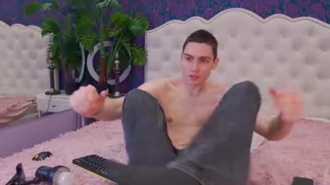 Snapshot of swag_owner chatting on June 11, 2026, 8:40 pm swag_owner online show from June 11, 2026, 8:40 pm