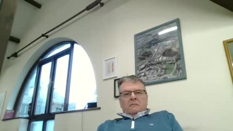 Snapshot of swchap1217 chatting on February 14, 2025, 3:47 pm swchap1217 online show from February 14, 2025, 3:47 pm