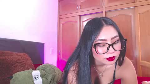 Amy  IG sweeet amy0 online show from January 28, 2025, 7:42 pm