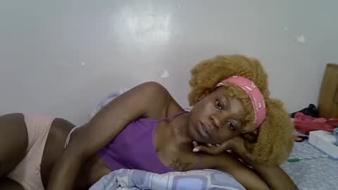 Snapshot of sweest_caster chatting on July 10, 2026, 8:29 am Sweetest doll online show from July 10, 2026, 8:29 am