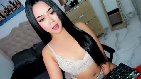 sweet18_jasmine online show from December 16, 2025, 6:46 pm