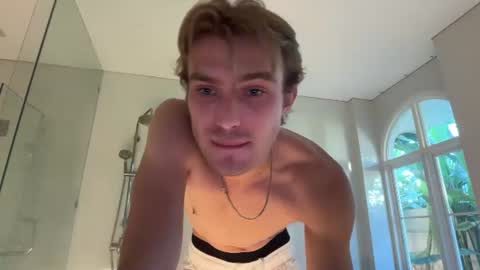 Sammy online show from July 12, 2026, 11:18 pm