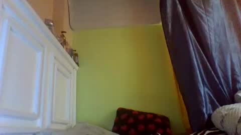sweet52537 online show from July 18, 2026, 7:45 am