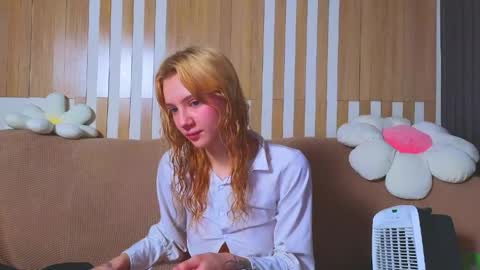 Im Billy  online show from April 1, 2026, 2:12 am