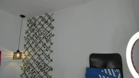 Carolina online show from November 17, 2025, 4:35 pm