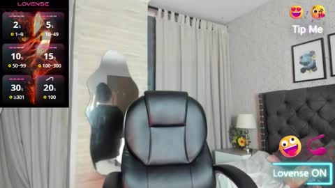 Snapshot of sweet__vanessa1 chatting on September 24, 2025, 3:54 am Vanessa online show from September 24, 2025, 3:54 am