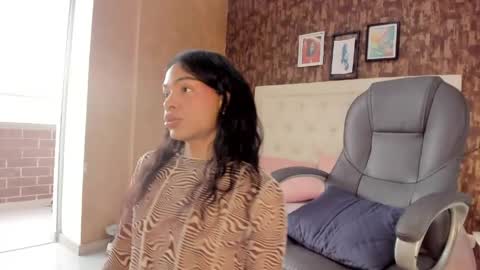 Vanessa online show from May 19, 2026, 10:05 pm
