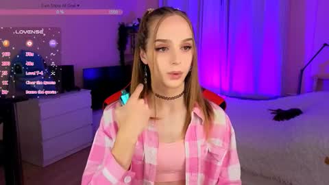 Snapshot of sweet_ali3s chatting on September 25, 2025, 4:43 pm Call me Alis online show from September 25, 2025, 4:43 pm