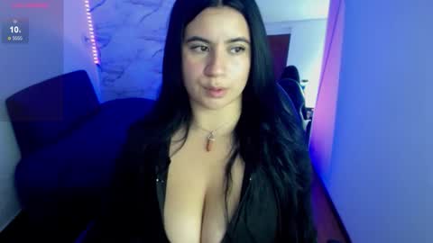 Snapshot of sweet_alice_m chatting on October 14, 2025, 2:07 pm Alice online show from October 14, 2025, 2:07 pm