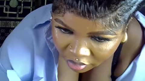 sweet baby online show from October 21, 2025, 8:09 pm