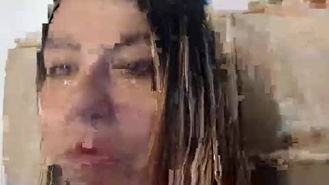 Bella Valery online show from April 6, 2026, 5:47 pm