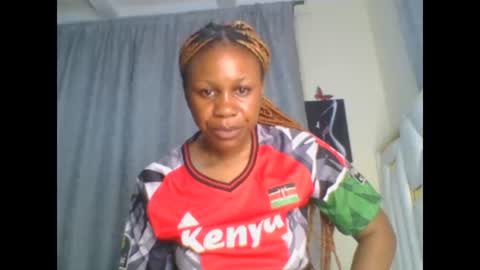 Snapshot of sweet_blackgal chatting on January 20, 2025, 2:11 am Lavie online show from January 20, 2025, 2:11 am