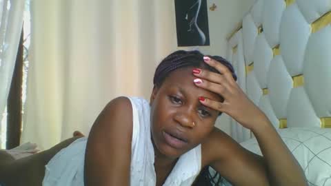 Snapshot of sweet_blackgal chatting on March 4, 2025, 8:02 am Lavie online show from March 4, 2025, 8:02 am