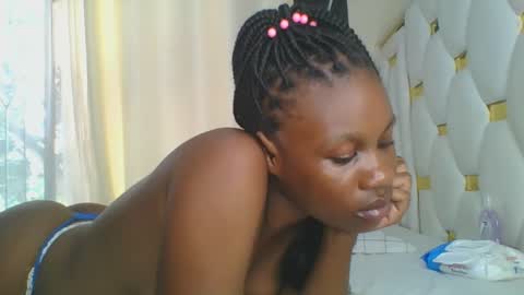 Snapshot of sweet_blackgal chatting on March 8, 2025, 1:57 pm Lavie online show from March 8, 2025, 1:57 pm