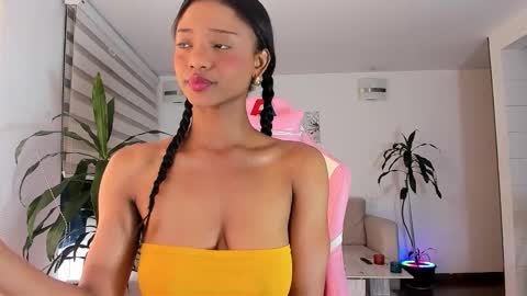 Snapshot of sweet_brunette88 chatting on October 16, 2025, 8:21 pm sweet_brunette88 online show from October 16, 2025, 8:21 pm