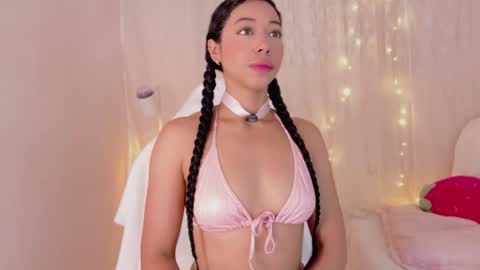 camil online show from March 18, 2026, 11:24 am