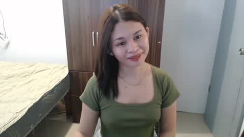 sweet_cassyxx online show from April 3, 2026, 8:45 am