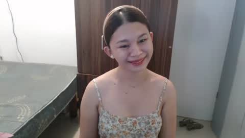 Snapshot of sweet_cassyxx chatting on May 6, 2026, 2:08 am sweet_cassyxx online show from May 6, 2026, 2:08 am