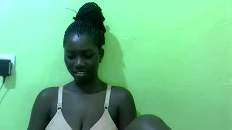 sweet_cherie1 online show from February 5, 2026, 7:46 am