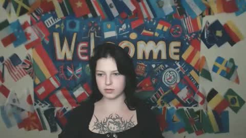 Snapshot of sweet_cherryg chatting on September 25, 2025, 12:09 pm Ivy online show from September 25, 2025, 12:09 pm