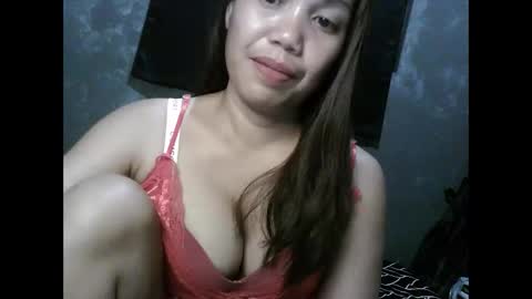 Snapshot of sweet_dianne08 chatting on April 21, 2026, 7:39 pm dianne online show from April 21, 2026, 7:39 pm