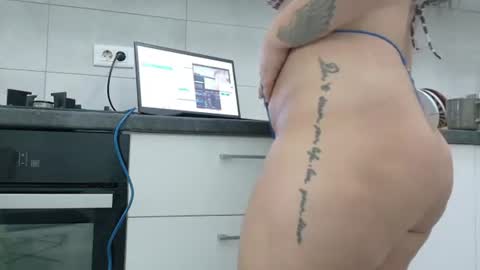 Snapshot of sweet_ella chatting on July 22, 2026, 6:27 am online show from July 22, 2026, 6:27 am