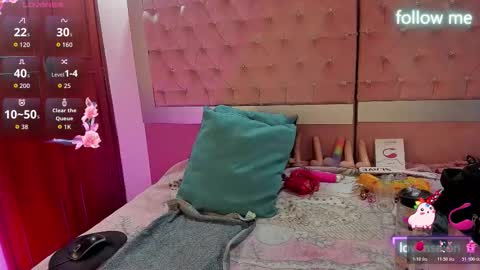 Snapshot of sweet_emmili chatting on February 11, 2026, 11:59 am emmili online show from February 11, 2026, 11:59 am