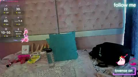 Snapshot of sweet_emmili chatting on May 12, 2026, 12:35 pm emmili online show from May 12, 2026, 12:35 pm
