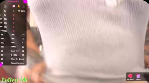 Snapshot of sweet_extasy chatting on October 14, 2025, 10:27 am Valeriia online show from October 14, 2025, 10:27 am