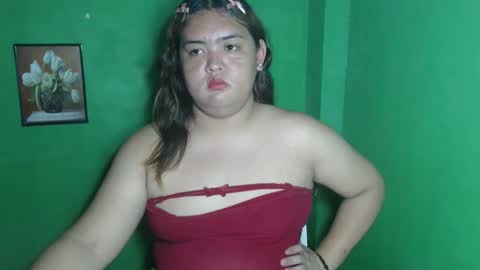 sweet_frex123 online show from October 1, 2025, 12:49 am