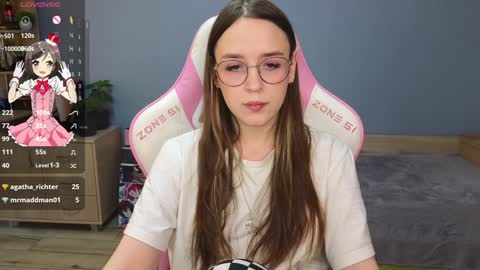 Snapshot of sweet_frosty chatting on December 5, 2024, 5:48 am Alice online show from December 5, 2024, 5:48 am