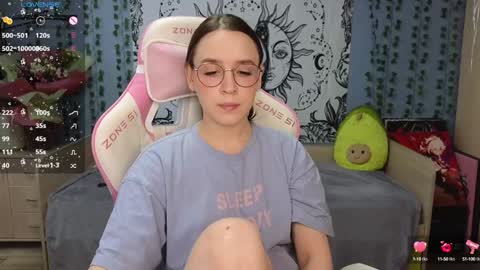 Snapshot of sweet_frosty chatting on January 30, 2025, 4:37 am Alice online show from January 30, 2025, 4:37 am