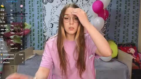 Snapshot of sweet_frosty chatting on February 3, 2025, 6:24 am Alice online show from February 3, 2025, 6:24 am