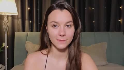 Im Mia.LOVELY PATTERNS 100  120  160  200 my toy buzzes from 2 tip online show from April 18, 2026, 8:20 pm