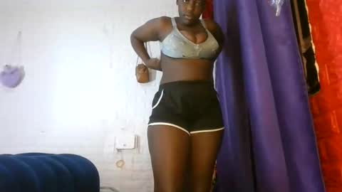 sweet_hennessey online show from May 23, 2026, 9:08 pm