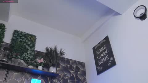 Alesy online show from February 28, 2025, 12:21 am