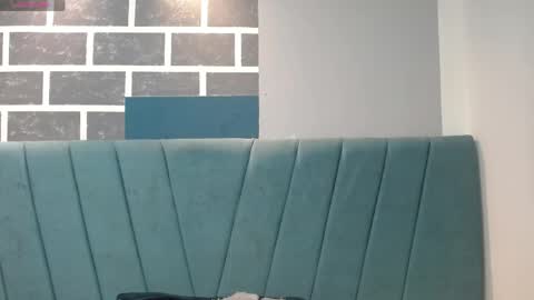 sweet_kitty_05 online show from May 19, 2026, 1:56 am