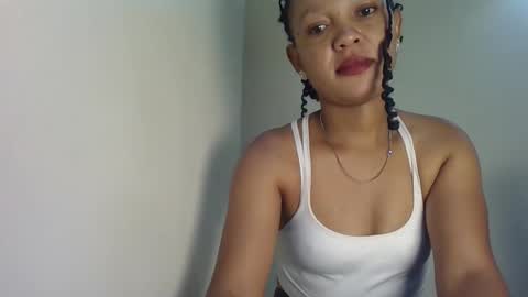 Snapshot of sweet_likey chatting on February 18, 2026, 9:11 pm sweet likey online show from February 18, 2026, 9:11 pm