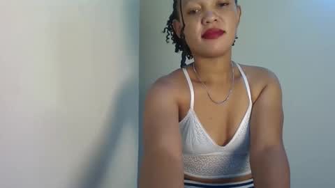 Snapshot of sweet_likey chatting on February 27, 2026, 8:53 pm sweet likey online show from February 27, 2026, 8:53 pm