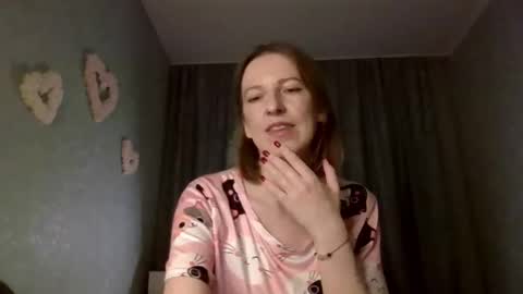 Snapshot of sweet_lilbunny chatting on October 24, 2025, 2:35 pm sweet_lilbunny online show from October 24, 2025, 2:35 pm