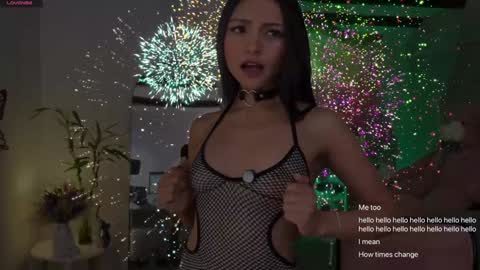 Snapshot of sweet_littleee chatting on March 6, 2025, 1:37 am free private online show from March 6, 2025, 1:37 am