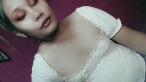 Snapshot of sweet_lover5 chatting on October 8, 2025, 2:42 am SWEET LOVE online show from October 8, 2025, 2:42 am