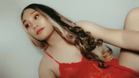 SWEET LOVE online show from April 14, 2026, 9:26 am