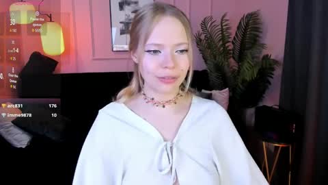 Lucy online show from April 25, 2026, 1:41 pm