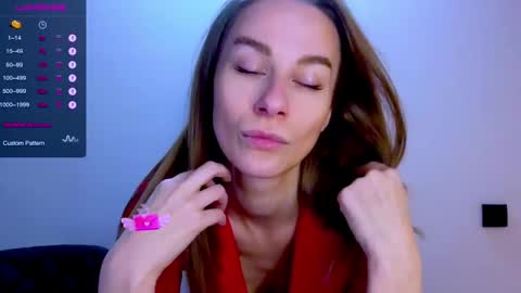 Mia online show from April 8, 2026, 12:27 pm