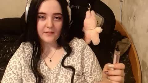 Snapshot of sweet_my_dream chatting on October 6, 2025, 3:20 pm sweet_my_dream online show from October 6, 2025, 3:20 pm