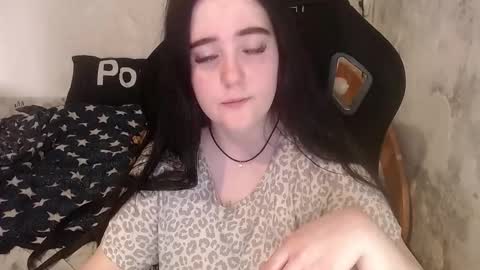 Snapshot of sweet_my_dream chatting on February 14, 2026, 11:07 am sweet_my_dream online show from February 14, 2026, 11:07 am