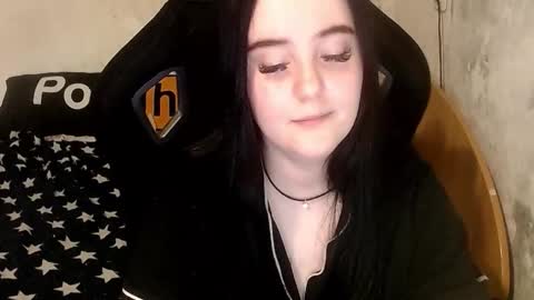 Snapshot of sweet_my_dream chatting on February 16, 2026, 5:20 pm sweet_my_dream online show from February 16, 2026, 5:20 pm